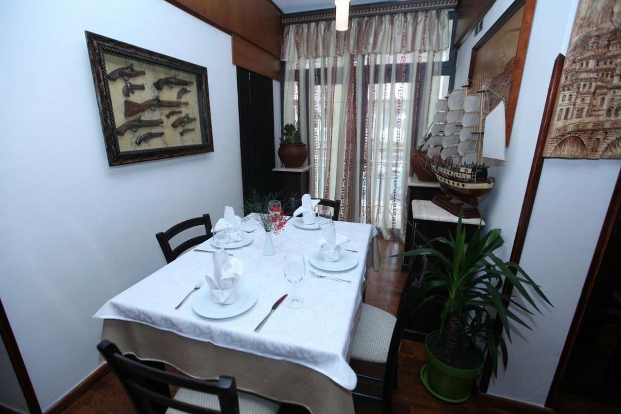 Antipatrea Hotel Berat Dış mekan fotoğraf
